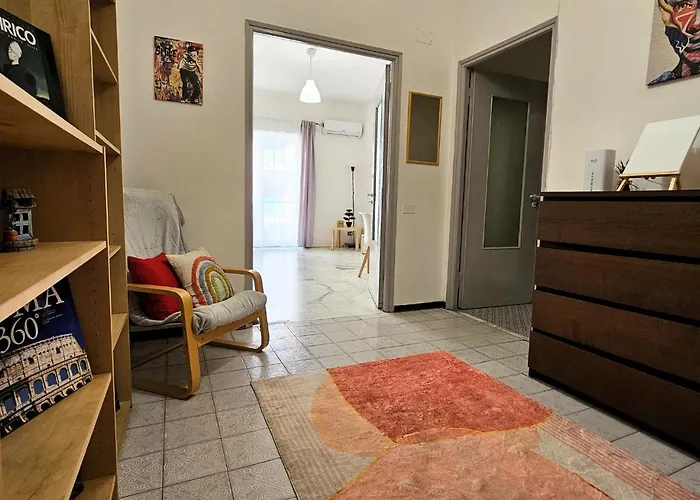 Apartment Urban Street Rom